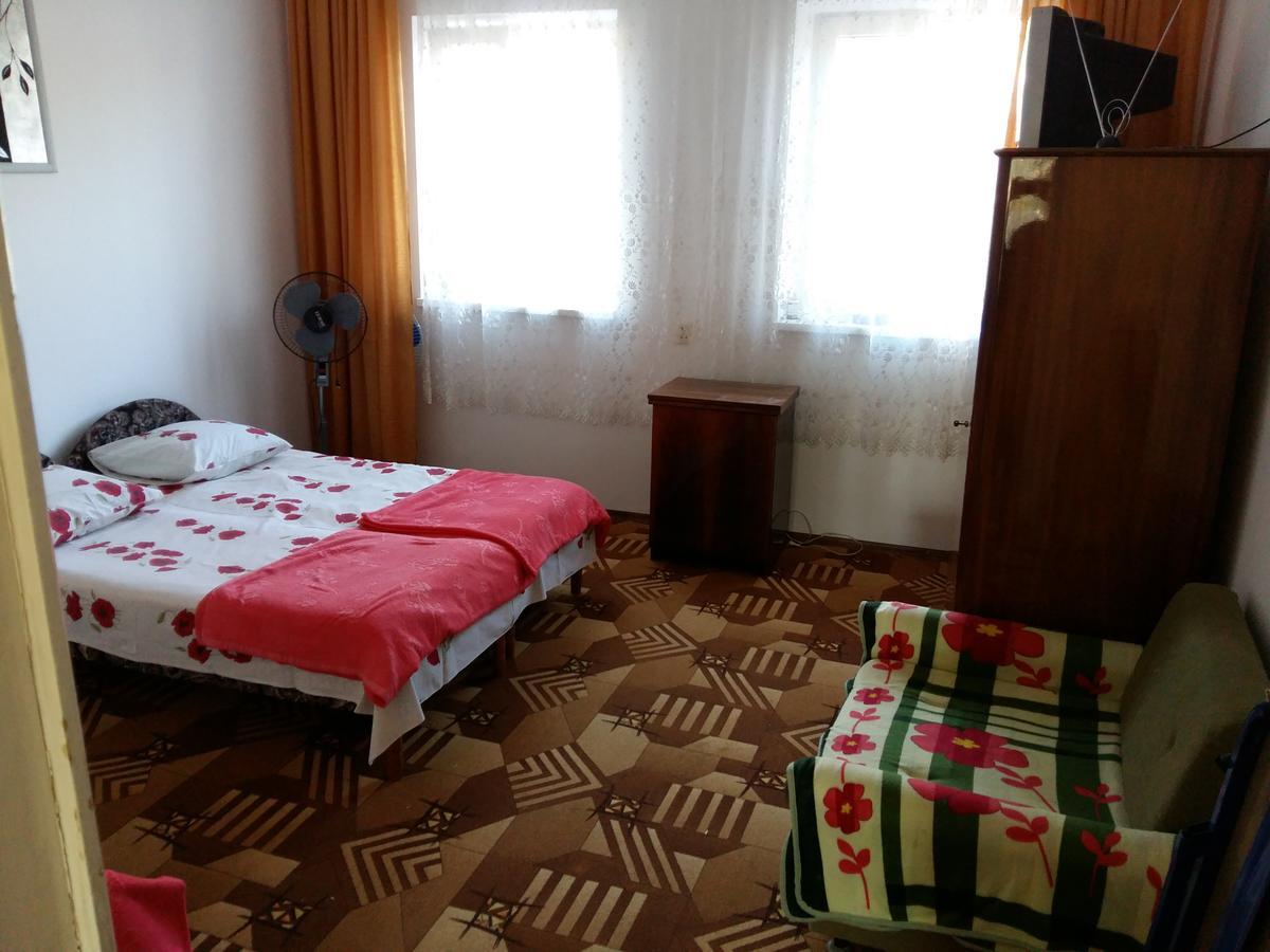 Guest House U Aleny Gagra Extérieur photo